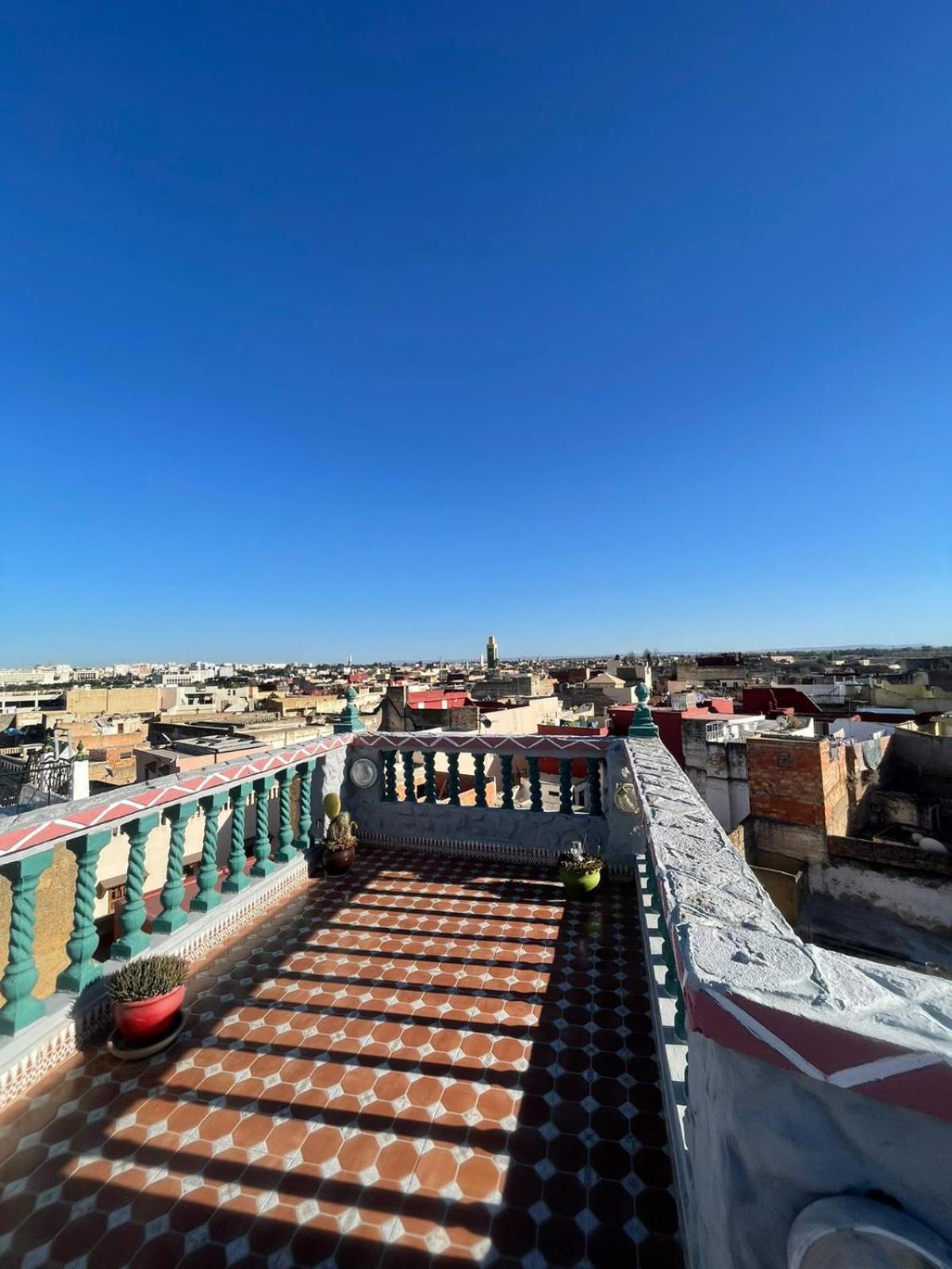 מקנס Riad Malak מראה חיצוני תמונה